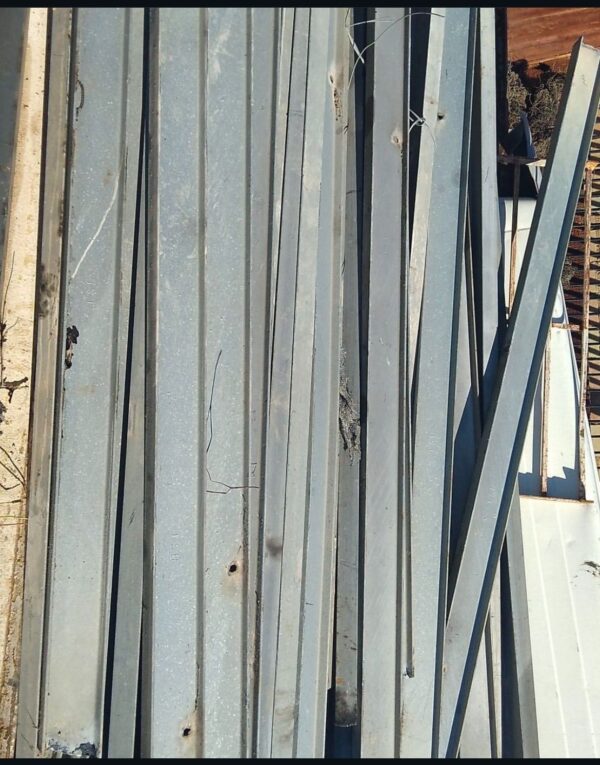 Vigas galvanizadas de 12x2,80m