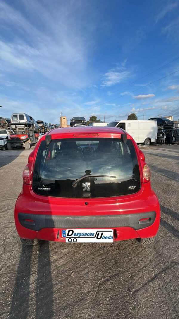 Peugeot 107 5puertas trendy (1.0gasolina)