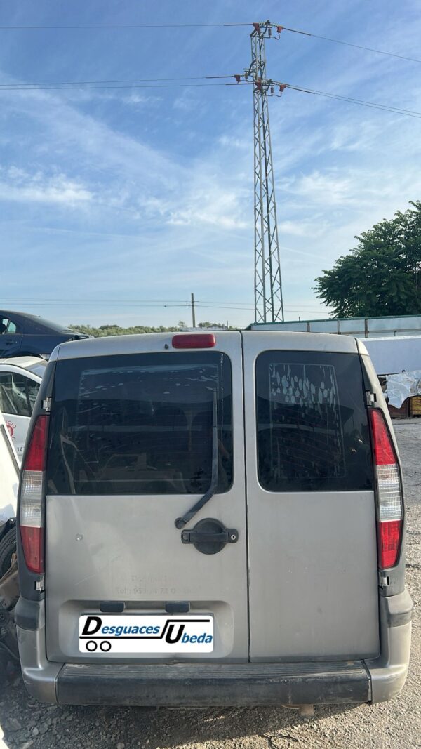 Fiat Dobló año 2005 con motor (1.9JTD)