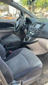 Mitsubishi Grandis del año 2007 con motor 2.0 (despie